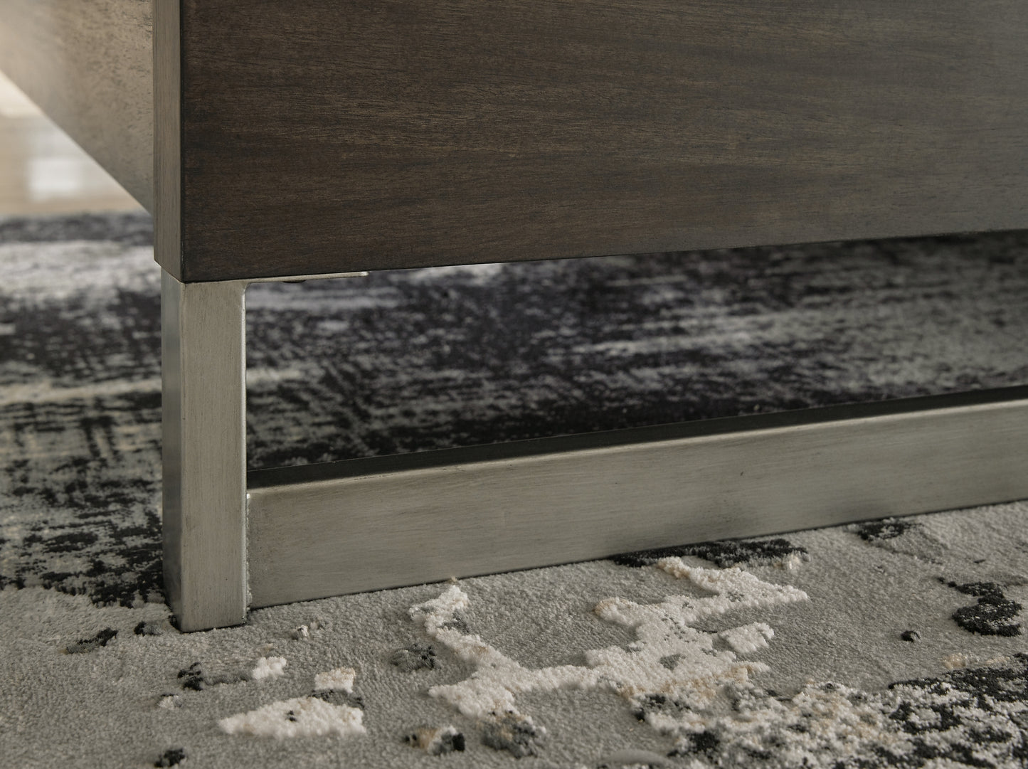 Arkenton  Panel Bed